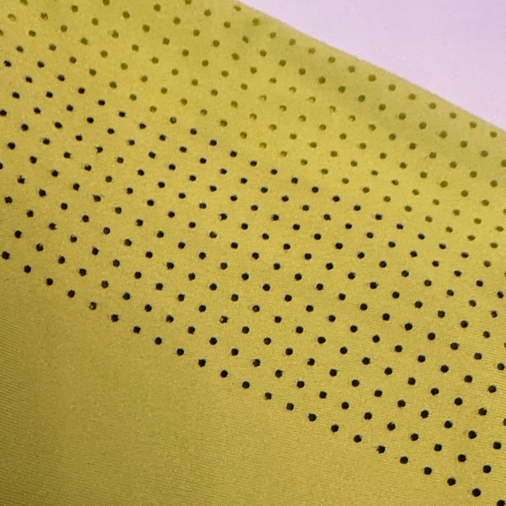 Nike Men's Yellow and Black Gradient Polo - Tiger Woods Collection - Picture 4 of 6